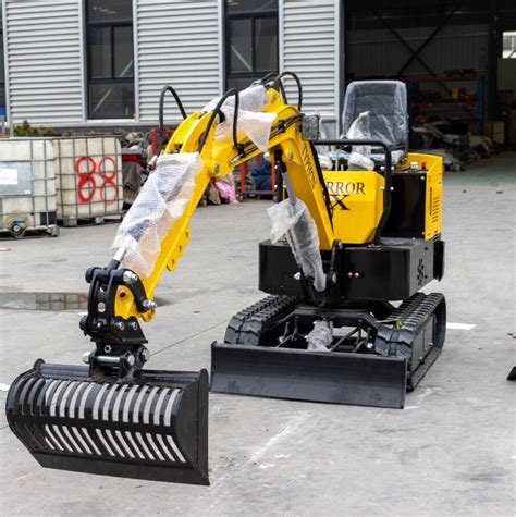 mini excavator 1 ton battery replacement|jcb mini excavator website usa.